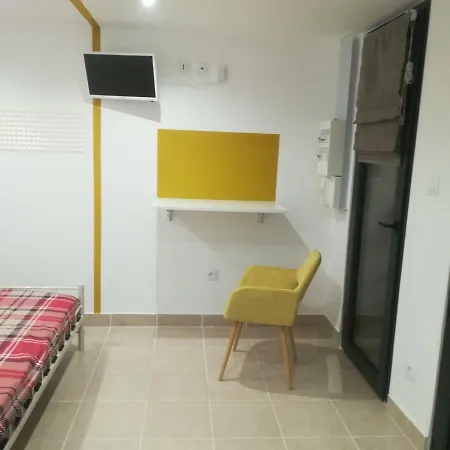 Апартаменты Studio Dependance Maison Венисьё