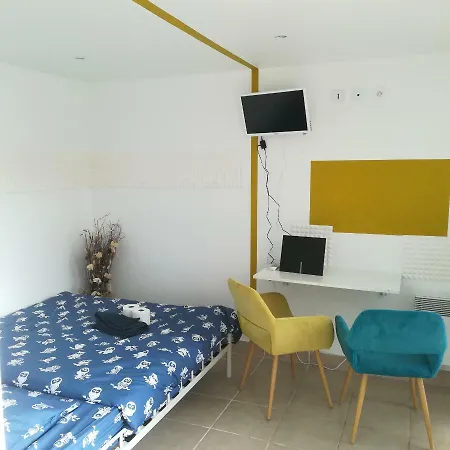 Lejlighed Studio Dependance Maison Vénissieux